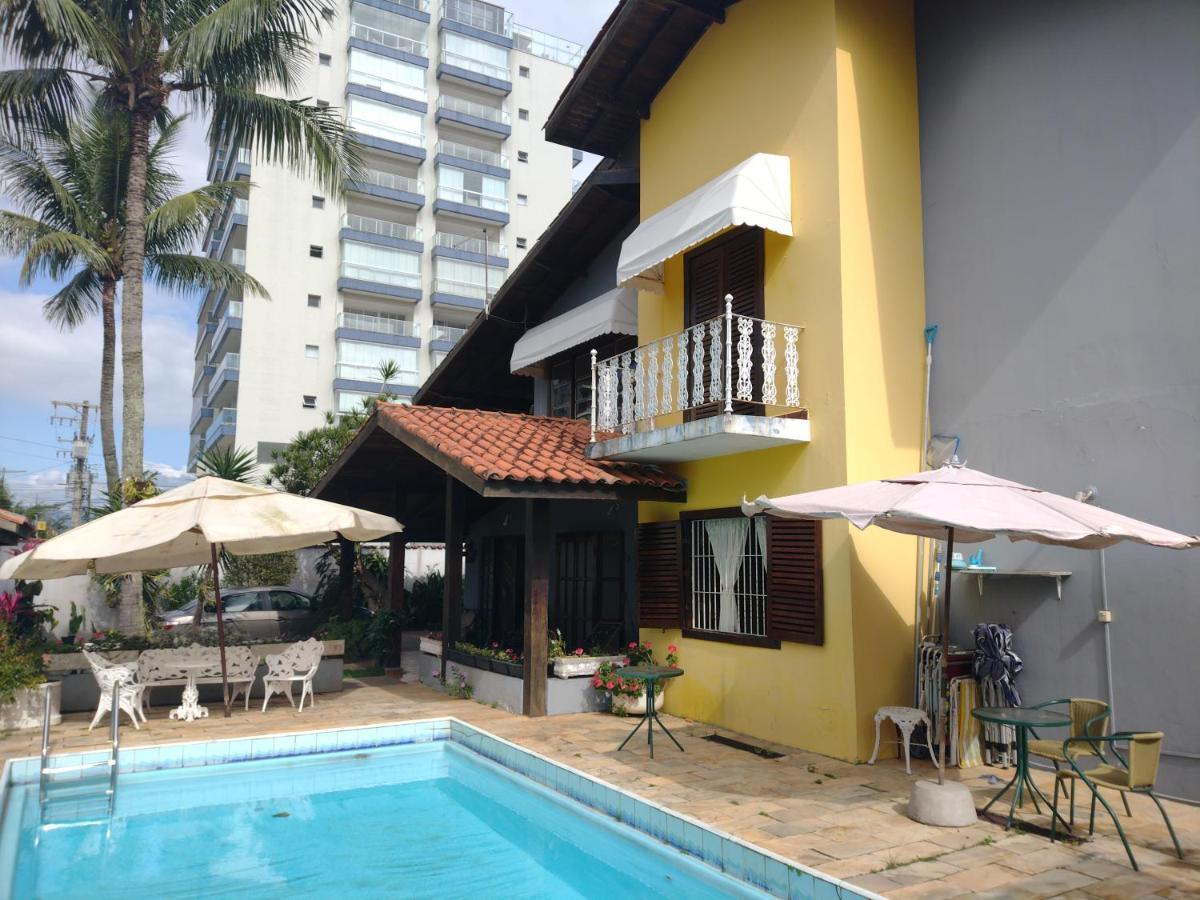 Hostel Lê Castelle Caraguatatuba Exterior foto