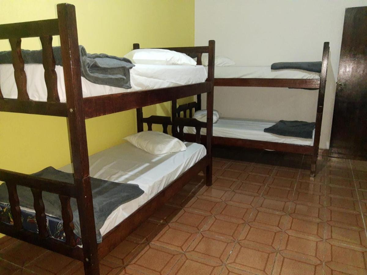 Hostel Lê Castelle Caraguatatuba Exterior foto